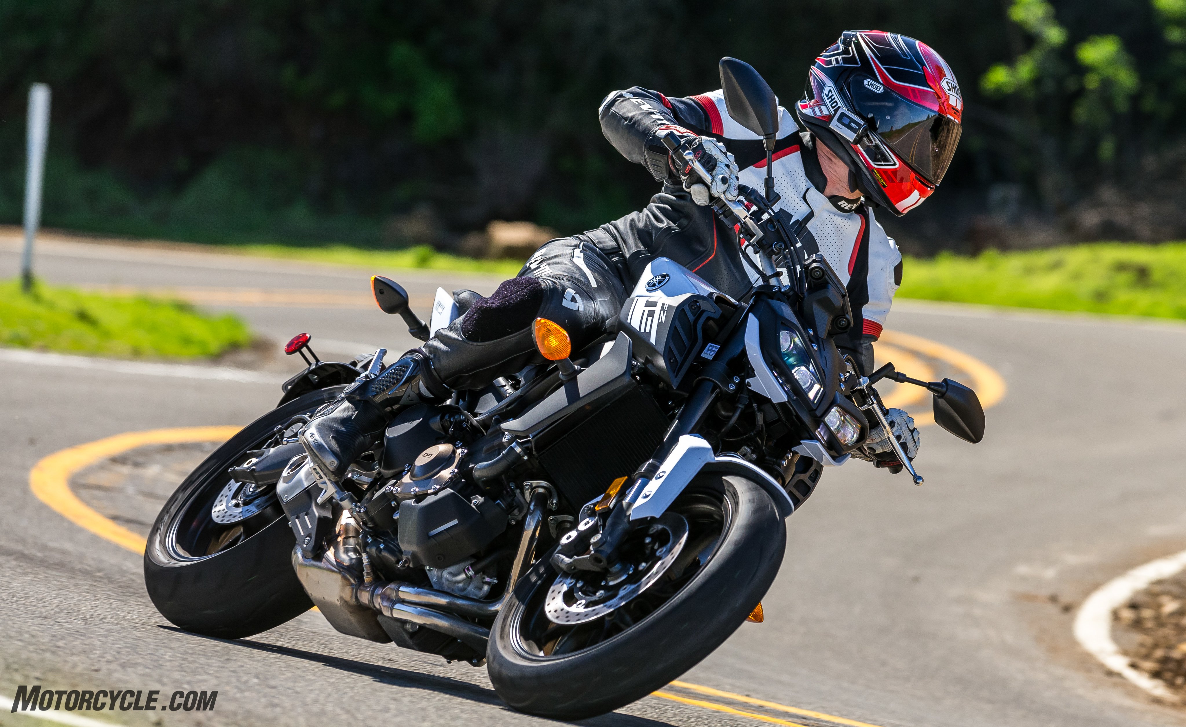 2017 Yamaha FZ-09 Review: First Ride